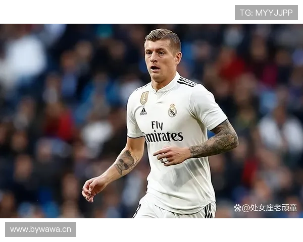 莫德里奇 vs 克罗斯：皇马中场双核如何分工