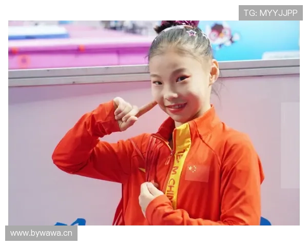 管晨辰这日常居然比比赛还拼，没想到篮球场外也这么狂疯狂！