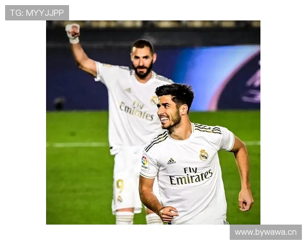 那不勒斯能否重回巅峰：本赛季表现波动对争冠形势产生影响